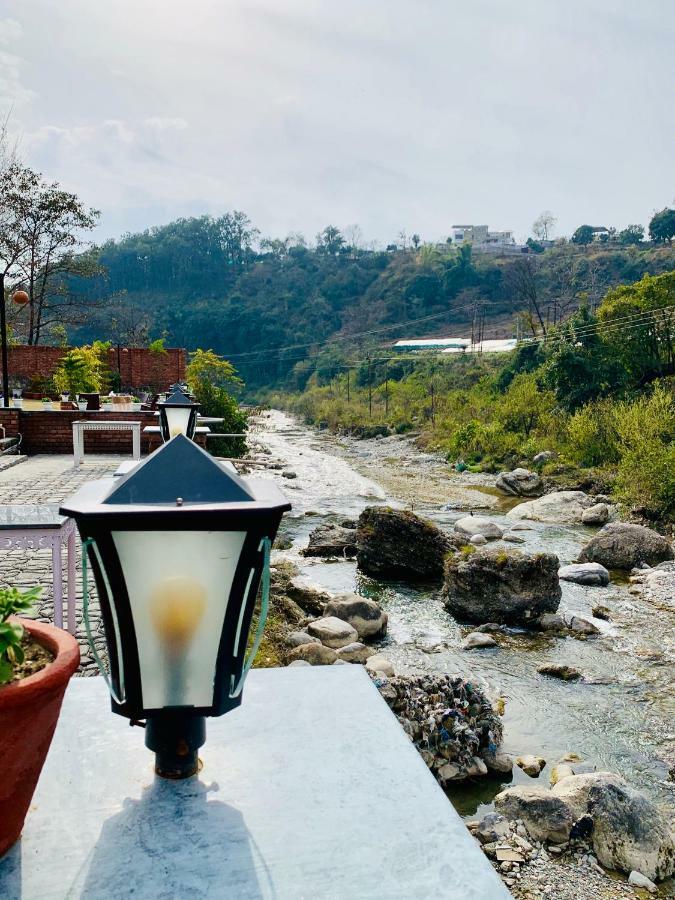 The River S Edge Farm Hotel Dehradun Exterior photo